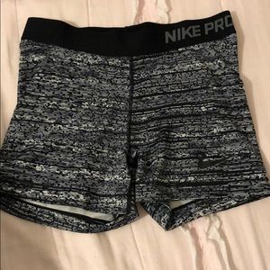 Women’s Nike pro spandex